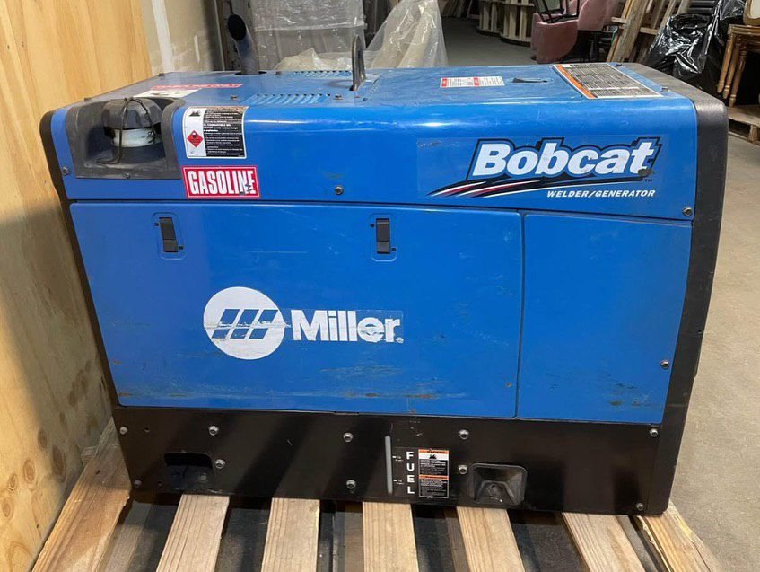 Miller Bobcat 225 gas driven welder with 89 original hours