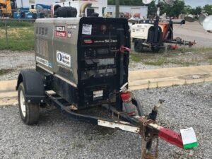 miller_and_lincoln_suppplys 2018 Lincoln Electric VANTAGE 520 Welder