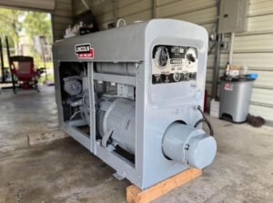 1980 Lincoln SA 200 black face welder